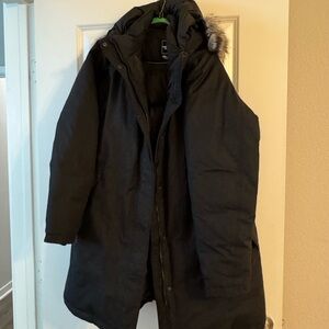 The North Face Black Parka with faux fur hood